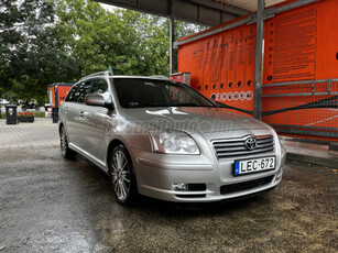 TOYOTA AVENSIS Wagon 2.0 Sol Elegant