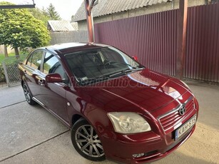 TOYOTA AVENSIS Wagon 2.2 D Sol Executive