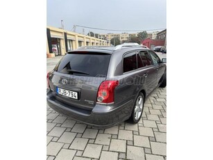 TOYOTA AVENSIS Wagon 2.2 DCAT Sol 1.Tulajdonostól6-éve van nalunk!Ez már ujabb zöld D-Cat motoros és Tükör In