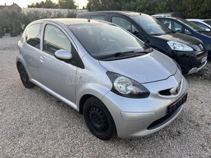 TOYOTA AYGO 1.0 AC