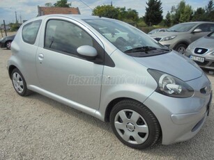 TOYOTA AYGO 1.0 AC