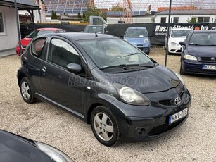 TOYOTA AYGO 1.0 Black AC Magyarországi! Beszámolt autó!