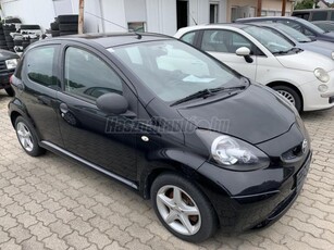 TOYOTA AYGO 1.0 Black Friss műszaki