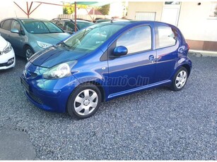 TOYOTA AYGO 1.0 Blue Sport AC Friss műszaki -Klima