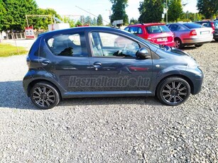 TOYOTA AYGO 1.0