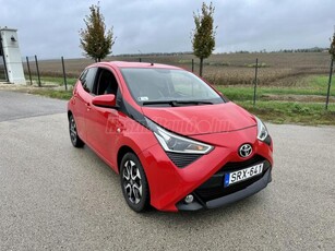 TOYOTA AYGO 1.0 Selection x-cite + cool + smart Kamera/tempomat/9ezer km