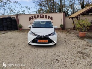 TOYOTA AYGO 1.0 x-cite