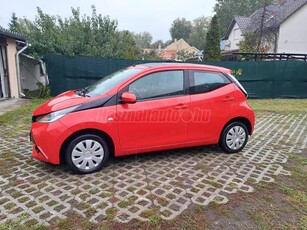 TOYOTA AYGO 1.0 x-clusive Panoráma tető. karcmentes gyönyörű!