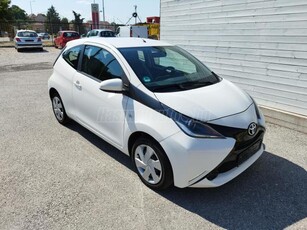 TOYOTA AYGO 1.0 x-cool