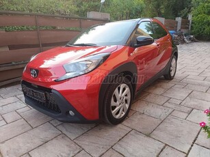 TOYOTA AYGO X 1.0 VVT-i Style Tech Vision