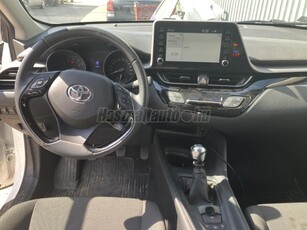 TOYOTA C-HR 1.2T Active