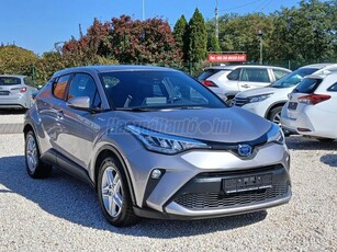 TOYOTA C-HR 1.8 Hybrid Comfort Business e-CVT FACELIFT-BŐR-LED FÉNYSZÓRÓ-NAVI-T.KAMERA-ÜLÉS F-T.T.TEMPOMAT-48eKm