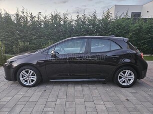 TOYOTA COROLLA 1.8 Hybrid Comfort e-CVT magyarországi.garanciális. új állapot