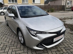 TOYOTA COROLLA 1.8 Hybrid Comfort e-CVT NAVI-ALUFELNI-ÜLÉSFŰTÉS-TEMPOMAT