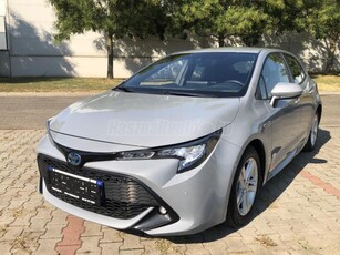 TOYOTA COROLLA 1.8 Hybrid Comfort Tech e-CVT 84.720KM! Kifogástalan!Vezetést támogató rendszerek!Navi!Kamera!Led!