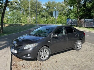 TOYOTA COROLLA Sedan 1.33 Luna