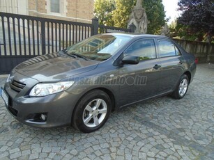 TOYOTA COROLLA Sedan 1.4 D-4D 1.TULAJ-Jéghideg Klima----CSERÉLHETŐ