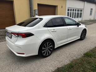 TOYOTA COROLLA Sedan 1.5 Comfort Style Tech