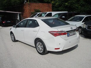 TOYOTA COROLLA Sedan 1.6 Active Trend