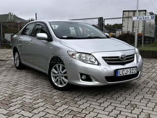 TOYOTA COROLLA Sedan 2.0 D-4D Sol KEYLESSGO-DIGITKLÍMA-TOLATÓRADAR-TEMPOMAT