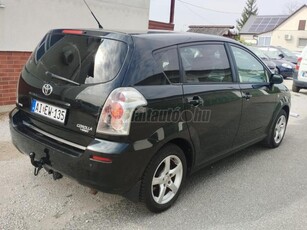 TOYOTA COROLLA VERSO 1.8 Linea Terra GYÁRI FÉNYEZÉS. VONÓHOROG!