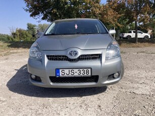 TOYOTA COROLLA VERSO 2.2 D-4D Linea Terra