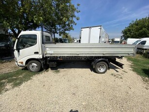 TOYOTA DYNA 3.0 D-4D 150 Platós