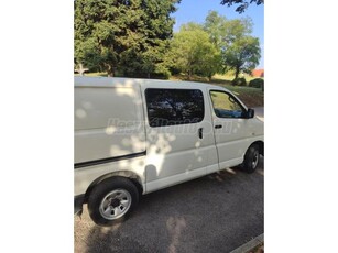 TOYOTA HI-ACE Hiace 2.5 D-4D 4x4 Panel Van