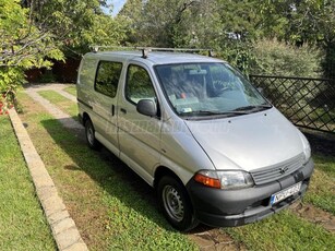 TOYOTA HI-ACE Hiace 2.5 D4-D Panel Van