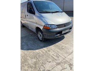 TOYOTA HI-ACE Panel Van 2.5 Long