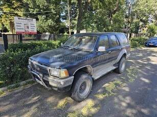 TOYOTA HI LUX Hilux 2.4 D