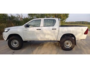 TOYOTA HI LUX Hilux 2.4 D-4D 4x4 Double Live