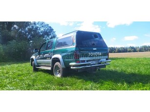 TOYOTA HI LUX Hilux 2.5 D-4D 4x4 Double SR5