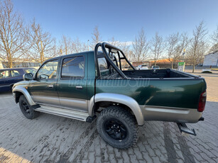 TOYOTA HI LUX Hilux 2.5 D-4D 4x4 Double SR5