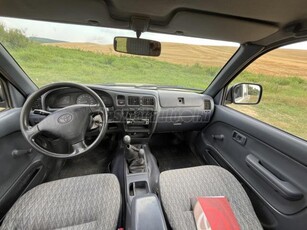 TOYOTA HI LUX Hilux 2.5 D-4D 4x4 Double Terra