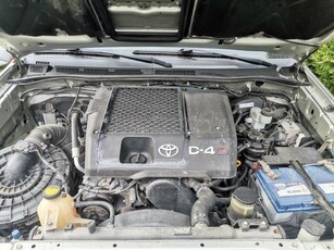 TOYOTA HI LUX Hilux 3.0 D-4D 4x4 Double SR+ (Automata)