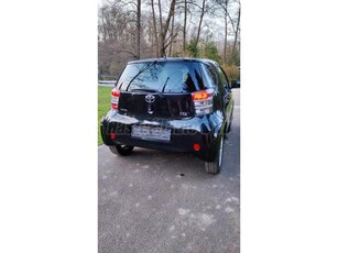 TOYOTA IQ 1.0 Eco Klima-Alufelni-Téligumi