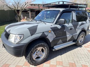 TOYOTA LAND CRUISER 3.0 D-4D Special KJ 95 KLÍMA-VONÓHOROG-VADRÁCS-ERŐSÍTETT TETŐCSOMAGTARTÓ-FRISS MŰSZAKI!!!