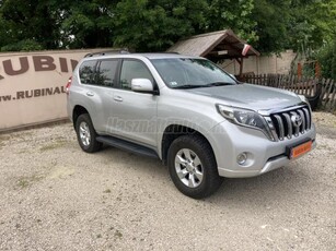 TOYOTA LAND CRUISER Prado 3.0 D-4D TX 150 series