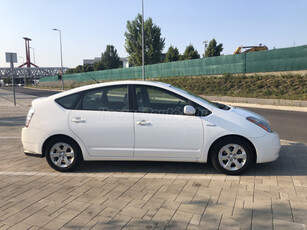 TOYOTA PRIUS 1.5 HSD IPA NAVI 2006 (Automata)