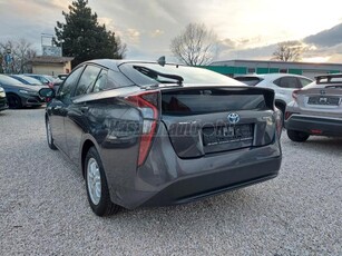 TOYOTA PRIUS 1.8 HSD Active (Automata) T KAMERA-PARK RADAR-15 ALU-TÁV T TEMPOMAT-99eKm