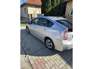 TOYOTA PRIUS 1.8 HSD Executive (Automata)