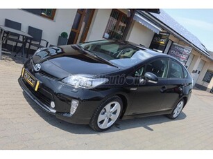 TOYOTA PRIUS 1.8 HSD Executive Leather (Automata) THM 5.9%-tól! - Mo-i - EGYGAZDÁS - 36e KM FUTÁS - KURIÓZUM ÁLLAPOT!