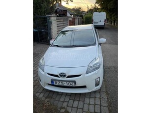 TOYOTA PRIUS 1.8 HSD Sol NAVI (Automata)