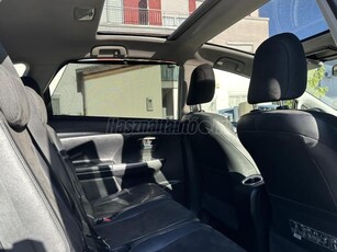 TOYOTA PRIUS+ 1.8 HSD Style Leather+Safety e-CVT PANORÁMATETÖ-KIVÁLÓ ÁLLAPOT!