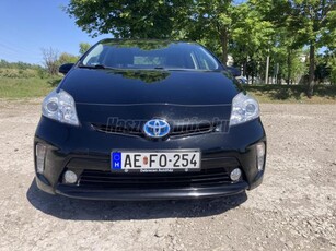 TOYOTA PRIUS 1.8 PHV Premium (Automata)