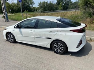 TOYOTA PRIUS PLUG-IN Prius Prime Phv