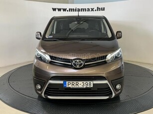 TOYOTA PROACE 2.0 D-4D Family Comfort L1H1 Navi Holttér-figyelő magyar. 2 tulaj. márkaszervizben szervizelt