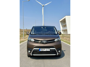 TOYOTA PROACE 2.0 D-4D Shuttle Comfort L2H1