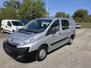 TOYOTA PROACE 2.0 D Glass Van Luna L2H1 5 SZEMÉLYES TGK L2 ÁFÁS